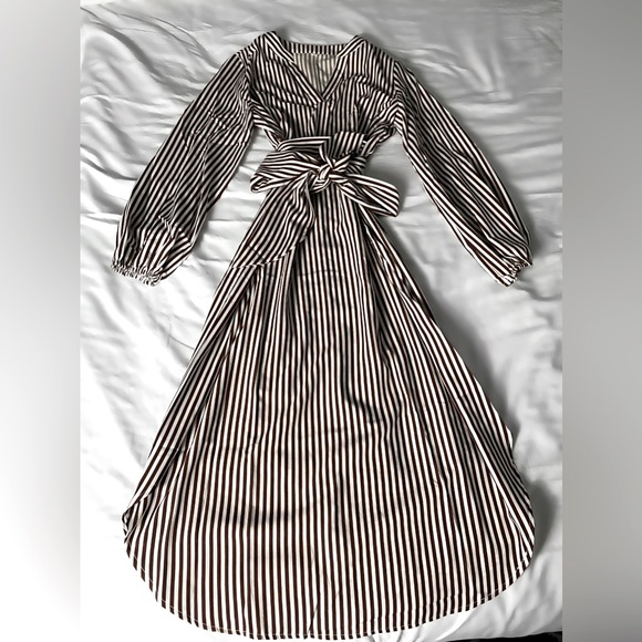 Anna Kaci Two Toned Stripped Dress - Midi/Maxi - Brown and White - Picture 2 of 2